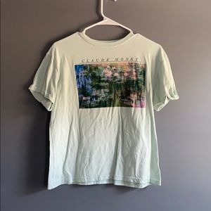 Graphic tee
